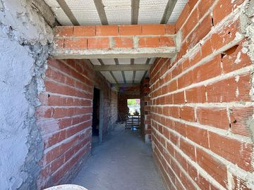 VENTA CASA SAN SEBASTIAN AREA 1 - 5 AMBIENTES