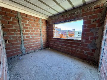 VENTA CASA SAN SEBASTIAN AREA 1 - 5 AMBIENTES