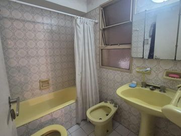 Venta 64 m2 Departamento en Recoleta 2 dormitorios, balcón y patio