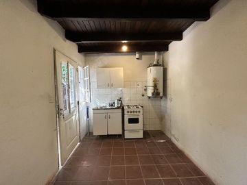 Hermosa Casa en Venta con quincho. Gran terreno, ideal Posada!!!!