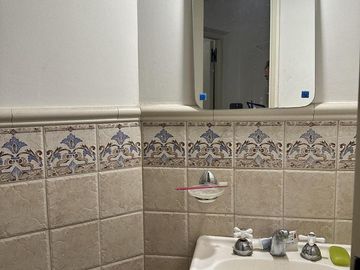 Hermosa Casa en Venta con quincho. Gran terreno, ideal Posada!!!!