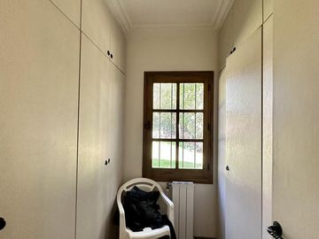 Hermosa Casa en Venta con quincho. Gran terreno, ideal Posada!!!!
