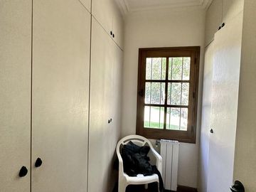 Hermosa Casa en Venta con quincho. Gran terreno, ideal Posada!!!!
