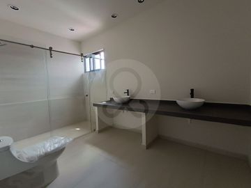 Casa en condominio en venta en San Sebastián