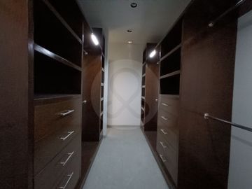 Casa en condominio en venta en San Sebastián