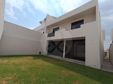Casa en condominio en venta en San Sebastián
