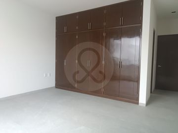 Casa en condominio en venta en San Sebastián
