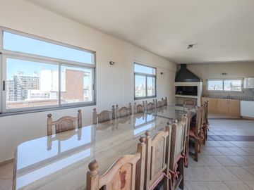 VENTA - Departamento - 2 dormitorios - Piscina y quincho - Martin, Rosario