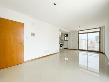 VENTA - Departamento - 2 dormitorios - Piscina y quincho - Martin, Rosario