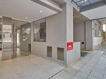 Retasado | Hermoso Departamento 3 Ambientes en Caballito
