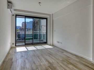 Retasado | Hermoso Departamento 3 Ambientes en Caballito