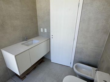 Casa en venta barrio Lagos de Canning