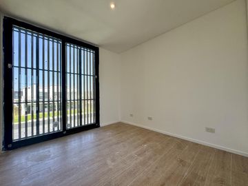 Casa en venta barrio Lagos de Canning