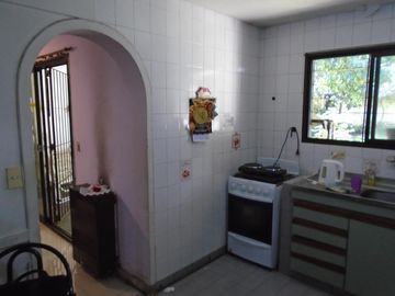 VENTA CASA 7 AMBIENTES EN VILLA MARTELLI