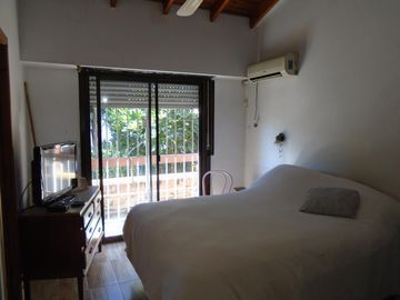 VENTA CASA 7 AMBIENTES EN VILLA MARTELLI