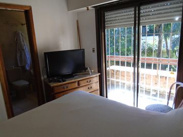 VENTA CASA 7 AMBIENTES EN VILLA MARTELLI