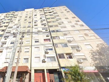 Departamento en venta - 2 dormitorios 1 baño - 70mts2 - Banfield