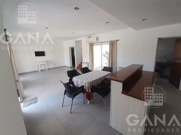 Casa Venta Roldan El Molino ,3 dormitorios, Pileta c/solarium, Cochera, todos los servicios -