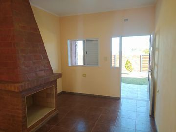 Vendo casa General Alvear