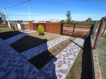 Vendo casa General Alvear