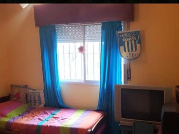 Casa de cuatro ambientes con Piscina en Barrio Privado Los Ombues, Florencio Varela a la Venta