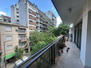 4 ambientes con cochera en Palermo Vidt al 1900