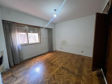 4 ambientes con cochera en Palermo Vidt al 1900