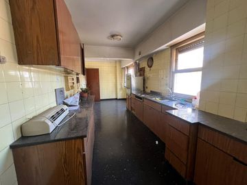 4 ambientes con cochera en Palermo Vidt al 1900