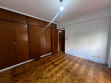 4 ambientes con cochera en Palermo Vidt al 1900