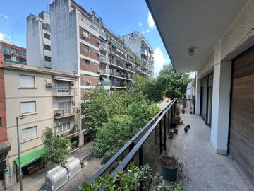 4 ambientes con cochera en Palermo Vidt al 1900