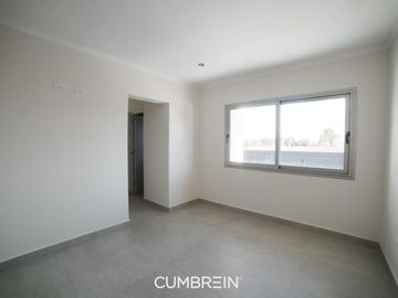 Casa de 4 dormitorios a estrenar - La Castilla Club de Campo