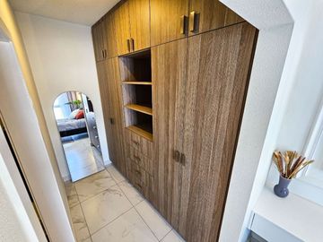 DEPARTAMENTO EN ZONA TEJAMEN O BLVD CUAUHTEMOC SUR. ACABADOS DE LUJO, 2 O 3 RECS