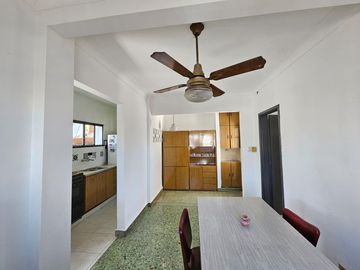 APTO CREDITO - VENTA - PH en Santos Lugares, tres ambientes, Terraza, Parrilla