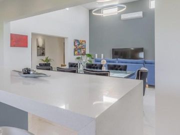 VENTA CASA EN SANTA MARIA-ESCOBAR