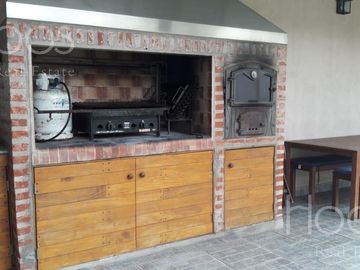 Casa en venta 5 ambientes - Ituzaingo- Acepta permuta
