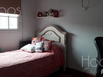 Casa en venta 5 ambientes - Ituzaingo- Acepta permuta
