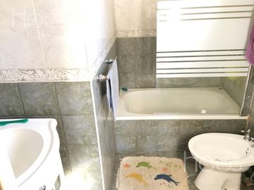 Casa en venta 5 ambientes - Ituzaingo- Acepta permuta
