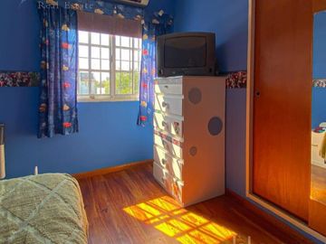 Casa en venta 5 ambientes - Ituzaingo- Acepta permuta