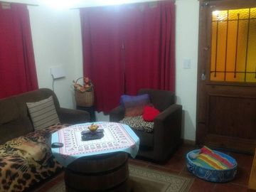 Casa en venta - 2 Dormitorios 1 Baños 2 Cocheras - 313Mts2 - Villa Santos Tesei, Hurlingham