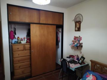 Casa en venta - 2 Dormitorios 1 Baños 2 Cocheras - 313Mts2 - Villa Santos Tesei, Hurlingham