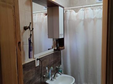 Casa en venta - 2 Dormitorios 1 Baños 2 Cocheras - 313Mts2 - Villa Santos Tesei, Hurlingham