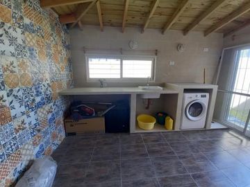 Casa en venta - 3 dormitorios 2 baños 3 cocheras - 180mts2 - Nueva Atlantis