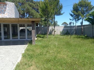 Casa en venta - 3 dormitorios 2 baños 3 cocheras - 180mts2 - Nueva Atlantis