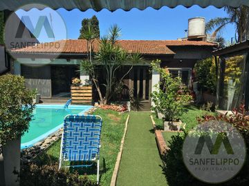 CASA ESTILO PH - VENTA - WILDE - AVELLANEDA