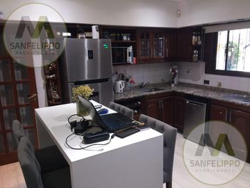 CASA ESTILO PH - VENTA - WILDE - AVELLANEDA