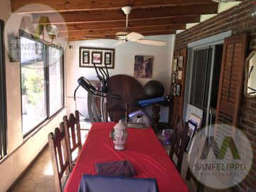 CASA ESTILO PH - VENTA - WILDE - AVELLANEDA