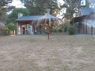 Casa en venta - 2 Dormitorios 2 Baños - 120Mts2 - Nueva Atlantis