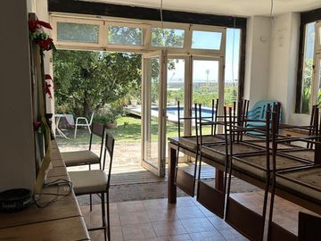 Casa en  Cerro de las Rosas con excelentes vistas al kempes y las cierras