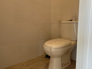 VENTA Casa Barrio Cerrado Santa Elisa-Pilar Del Este-LOSA RADIANTE-Estrenar- PILETA-Tenis-Futbol