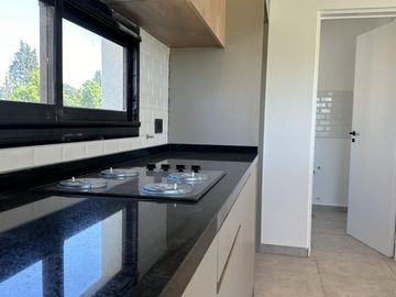 VENTA Casa Barrio Cerrado Santa Elisa-Pilar Del Este-LOSA RADIANTE-Estrenar- PILETA-Tenis-Futbol